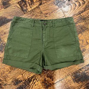 ❌SOLD❌ Green Size 12 J Crew Shorts